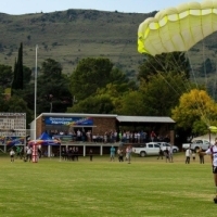 Steve Woodford (1966) Sets a Night World Skydiving Record